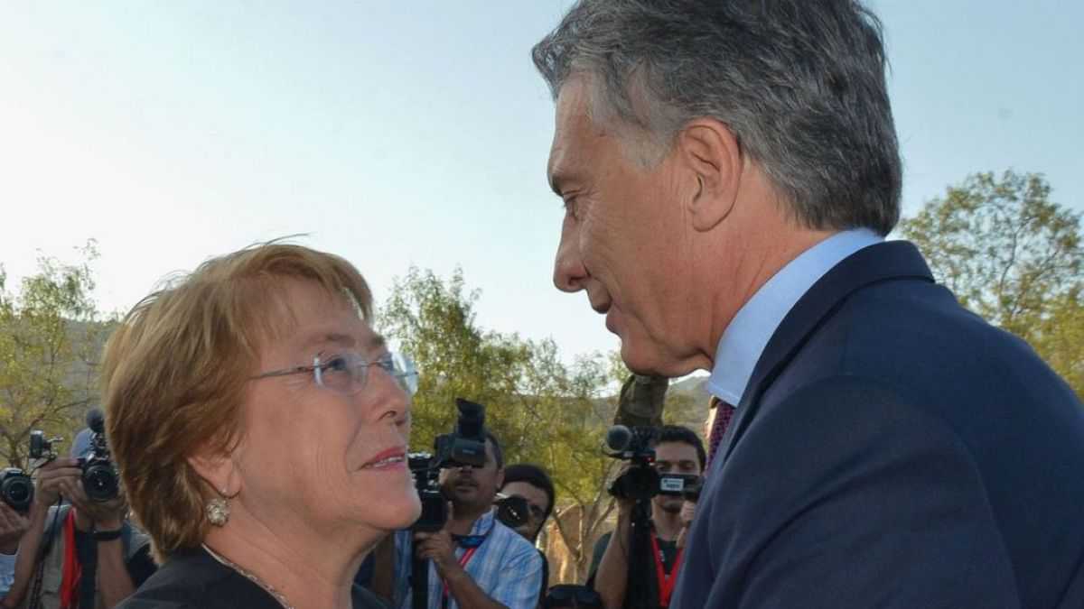 altText(¿El nuevo ALCA? Macri se reunió con Bachelet y quiere unir al Mercosur con la Alianza del Pacífico)}