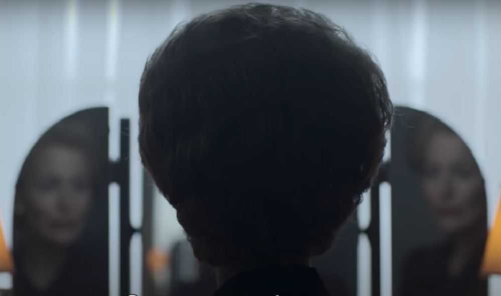 <p>Gillian Anderson como Margaret Thatcher en 