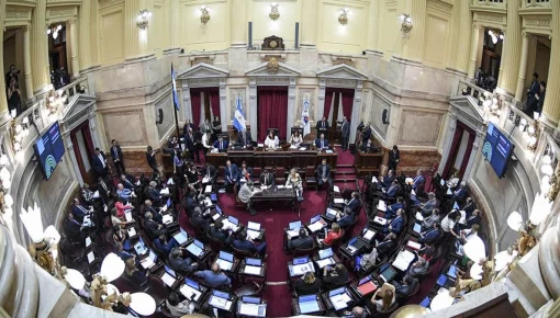 No pudo debutar como senador porque se contagió covid