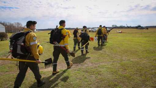 Delta del Paraná: más de 100 brigadistas se sumaron al combate contra los incendios
