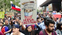 Intendentes chilenes logran ser incluides en el proceso para redactar una nueva Constitución