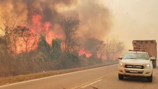 Siguen las quemas en Jujuy, Catamarca, Corrientes, Entre Ríos, Córdoba y Río Negro