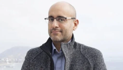 El peruano Gustavo Rodríguez ganó el Premio Alfaguara de Novela