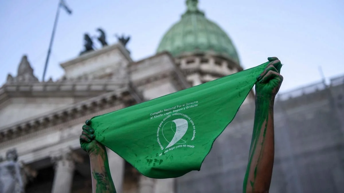 Prepaga Omint fue imputada por no garantizar el acceso a la IVE