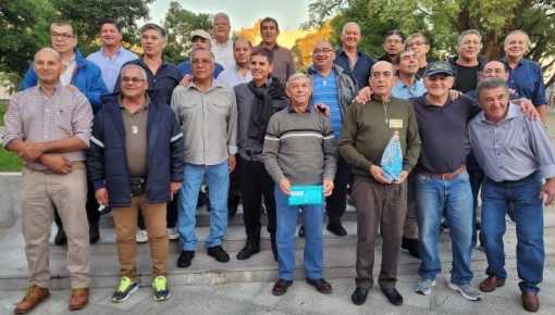 A Malvinas: 20 veteranos de guerra vuelven a las islas