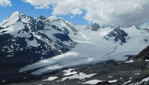 Científicos piden al Congreso no votar la reforma de la Ley de Glaciares
