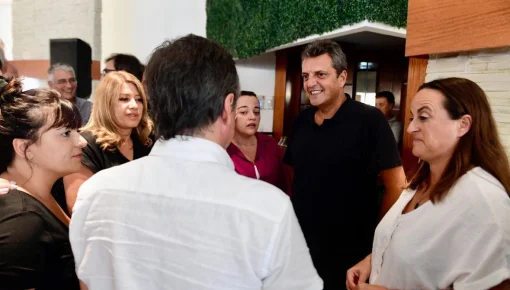 Massa reapareció en un encuentro partidario