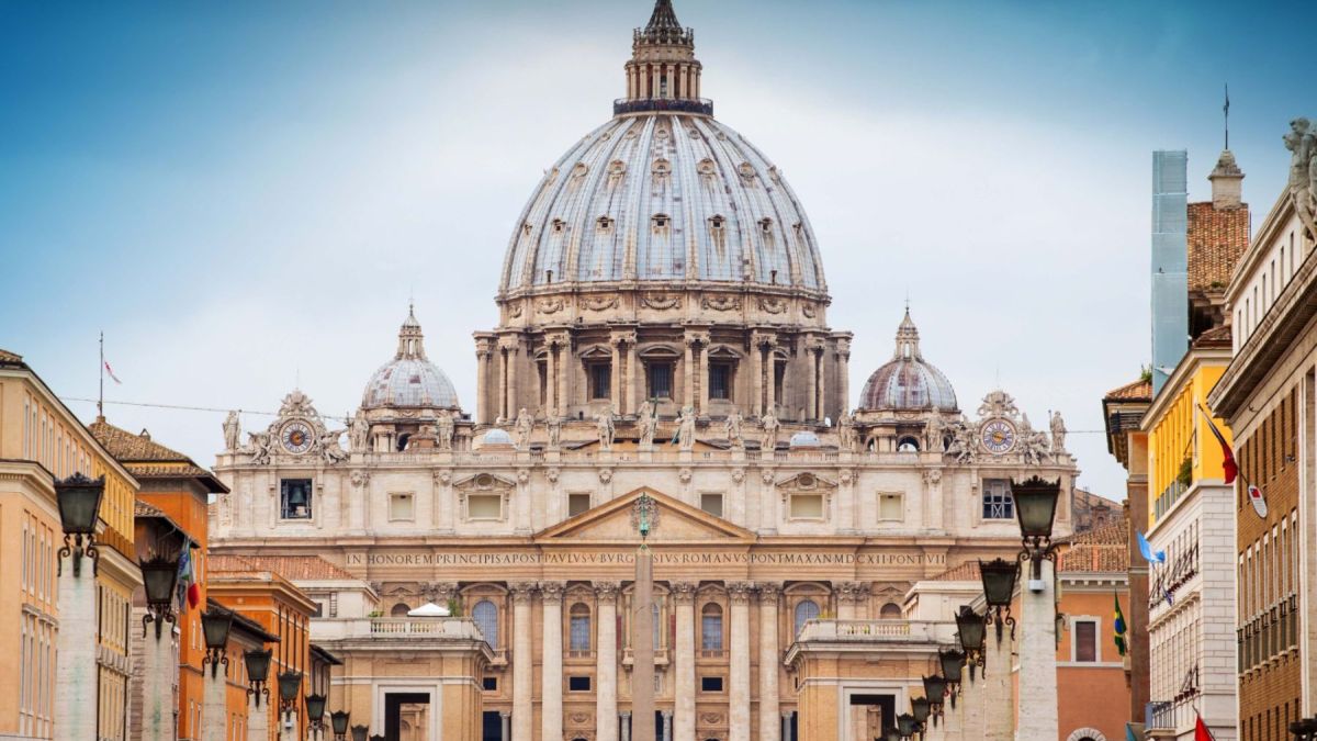 altText(Polémica: Vaticano debate el aborto, política de géneros y gestación subrogada)}