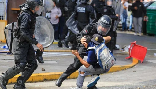 Un manifestante perdió la visión de un ojo por la represión policial 