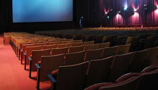 Presentan un amparo ante la Justicia para salvar la Ley de Cine