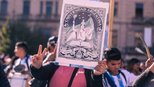Universitarixs definen en asambleas su plan de resistencia contra las políticas de Milei