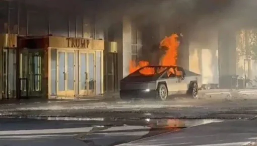 Explotó un auto Tesla en la puerta de una torre de Donald Trump