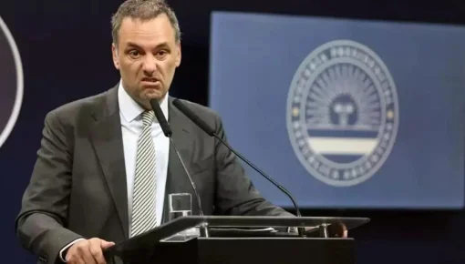 Según Adorni, a la gente 