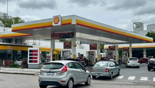 Advierten que en julio el combustible podría aumentar un 5%