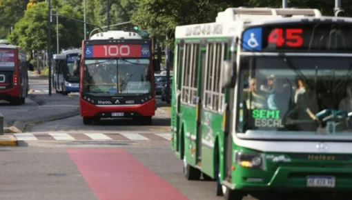Enero arrancó con más golpes al bolsillo: aumentos en colectivo y subte