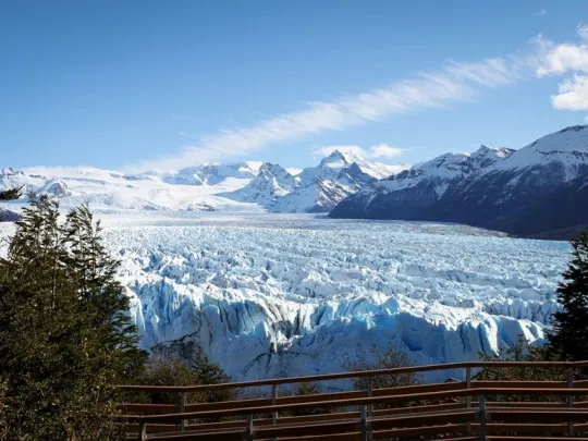 Duro informe de Deutsche Welle: señalan a Milei por poner en riesgo los glaciares