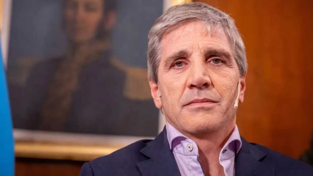 Denuncian que Caputo se quedó con más de $1,1 billones destinados a reparación de las rutas