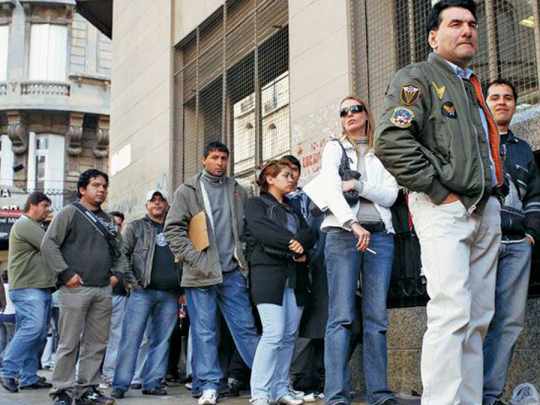 Se perdieron más de 120 mil puestos laborales registrados en menos de un año