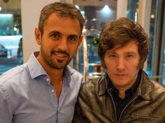 Explosiva interna libertaria: Santiago Caputo expuso a Martín Menem por una cuenta troll