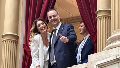Adorni y su esposa gastaron más de $85 millones con tarjeta en 2025
