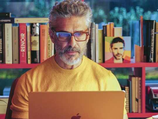 Amarga Navidad y un Almodóvar retrospectivo en primera persona