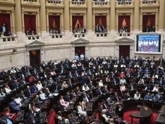 El gobierno logró dar media sanción a la reforma de la Carta Orgánica del BCRA