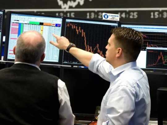 El riesgo país se mantuvo al alza y ya escaló más de 20% en el mes